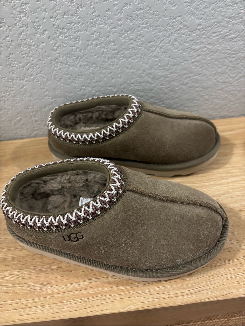 UGG Toddler Tasman II Slippers 12c Brown